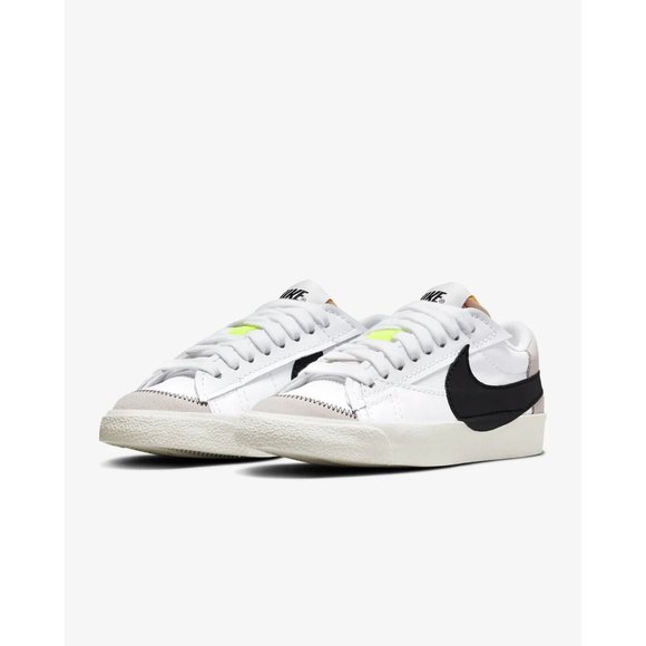Nike Blazer Low 77 Jumbo Shoes Sneakers DN2158-101 White / Black Men's - Picture 15 of 15